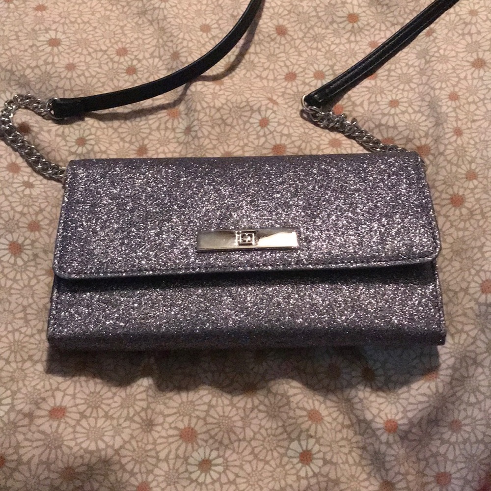 Sparkly clutch with shoulder strap option